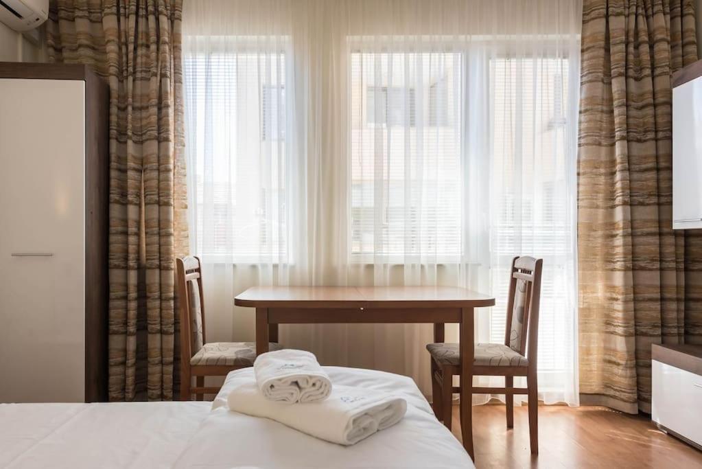 Studio Porto Varna Luaran gambar